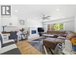 4351 Torquay Dr, Saanich, BC V8N3L3 Photo 24