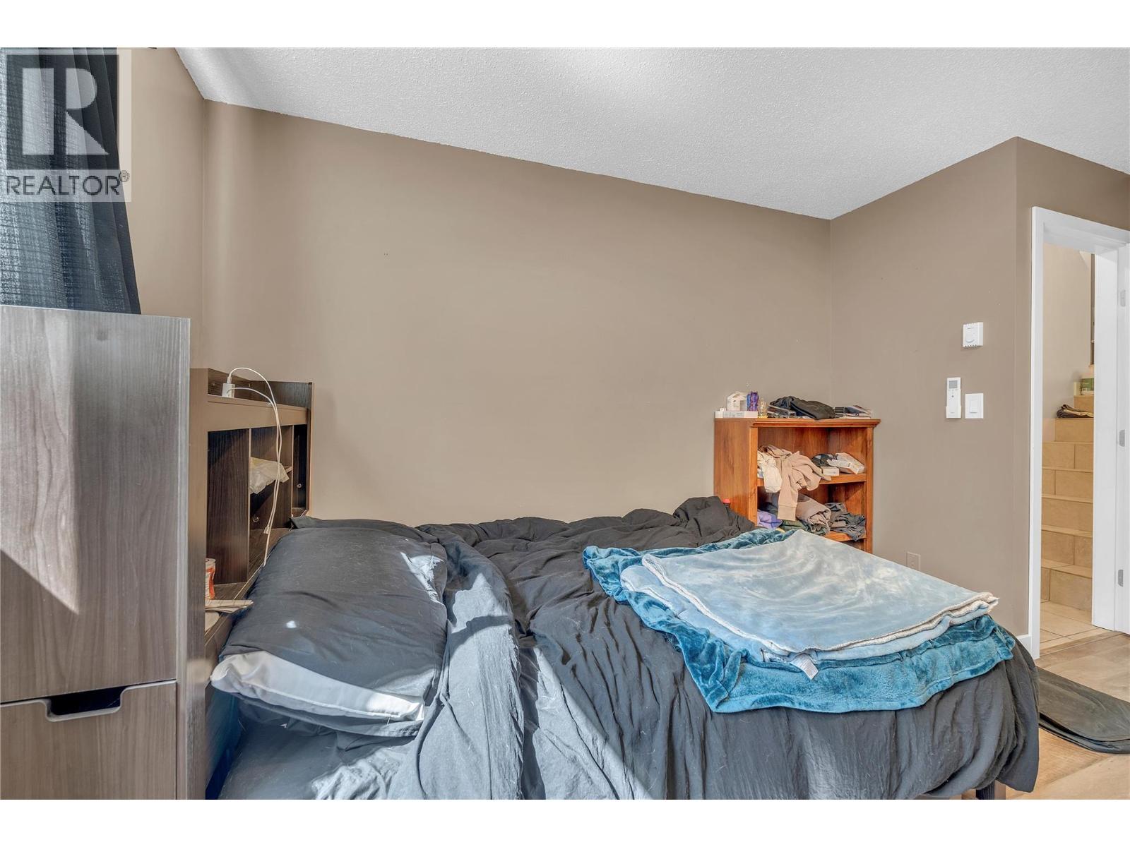  196 Troy Court, Penticton
