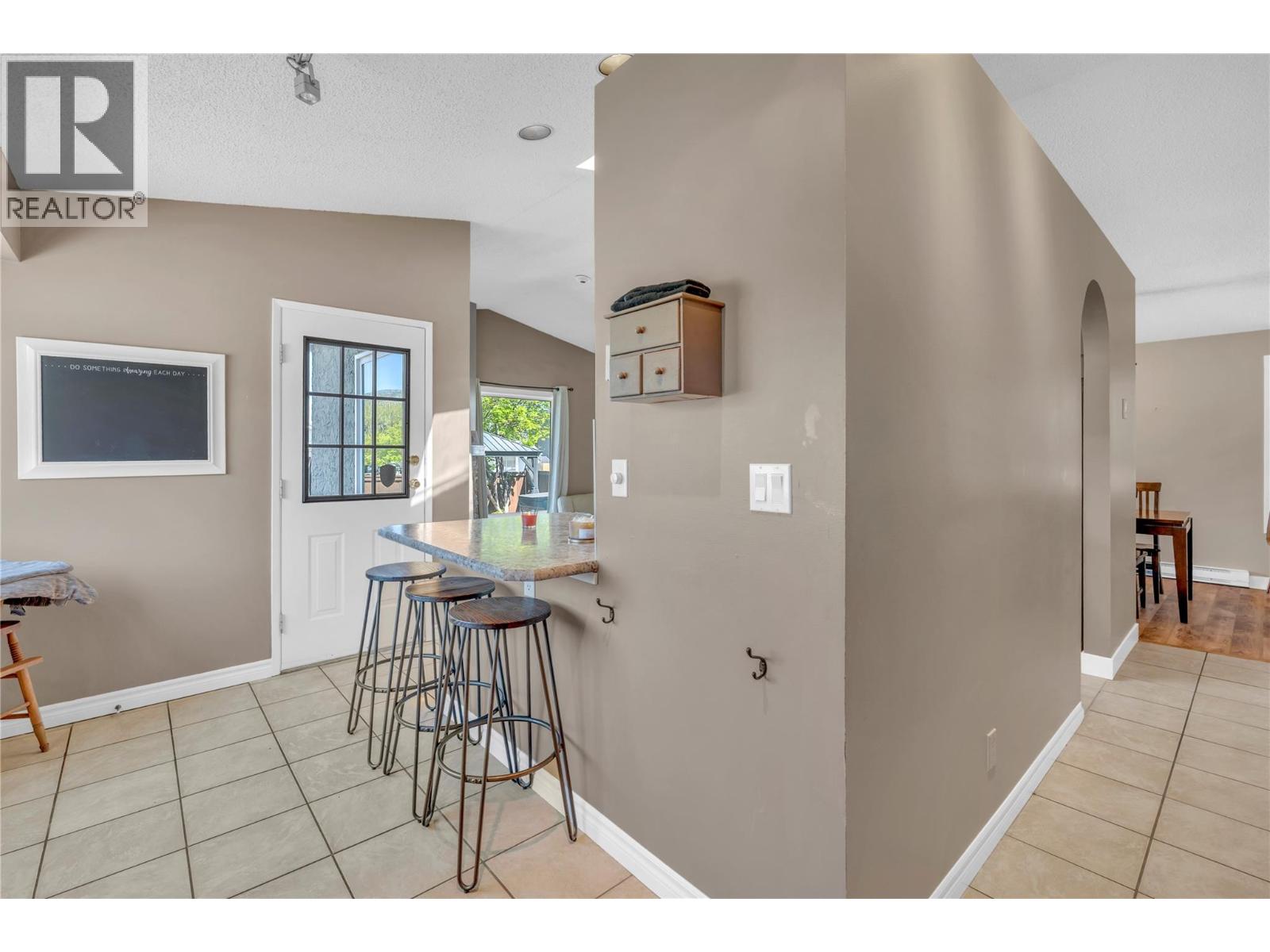  196 Troy Court, Penticton