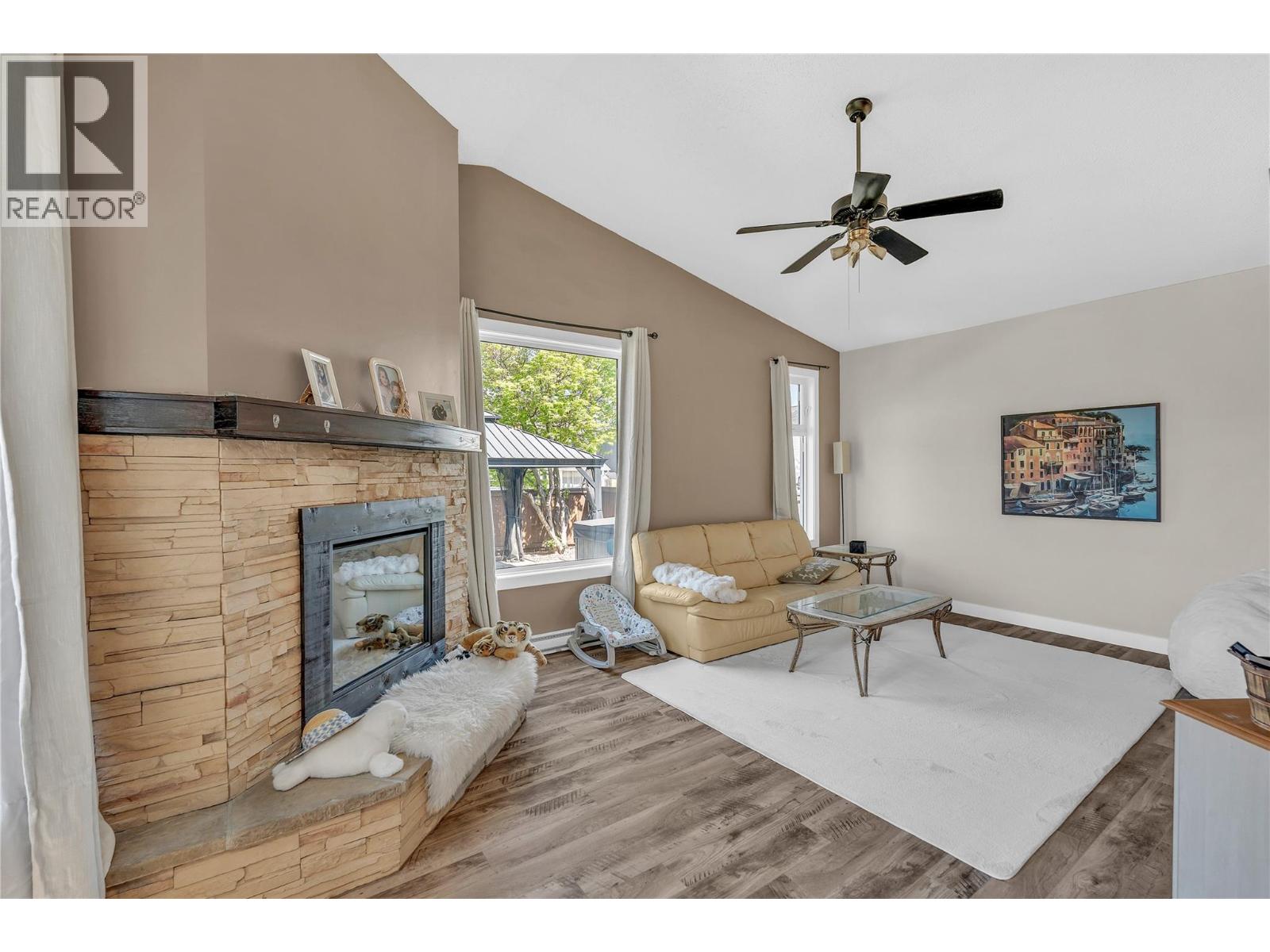  196 Troy Court, Penticton