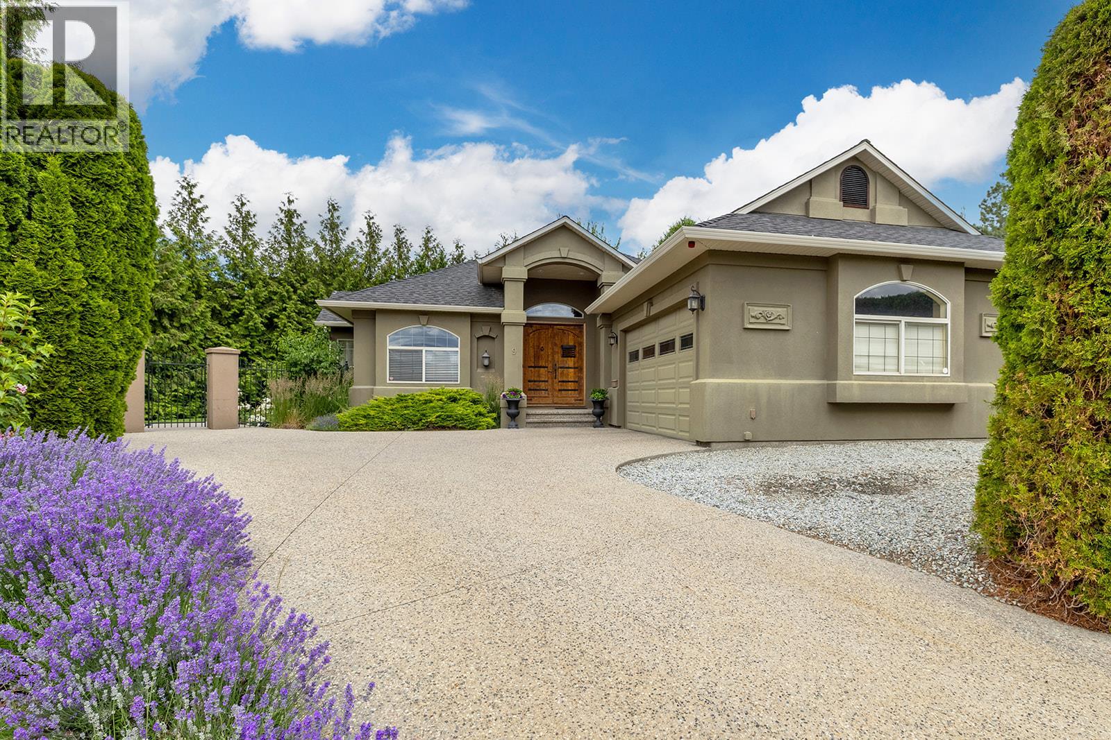  3103 THACKER Drive, West Kelowna