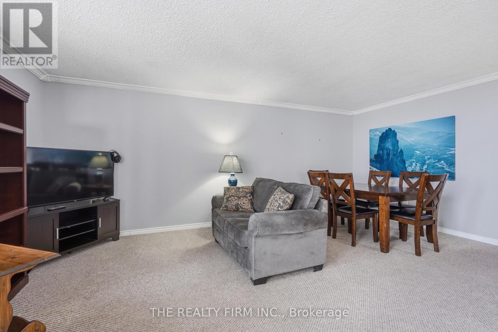 #905 363 COLBORNE STREET - 12