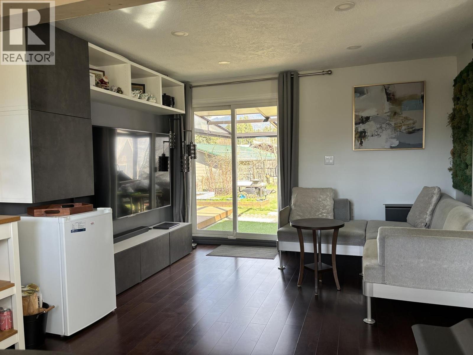 95 2nd Street NW - Image 3