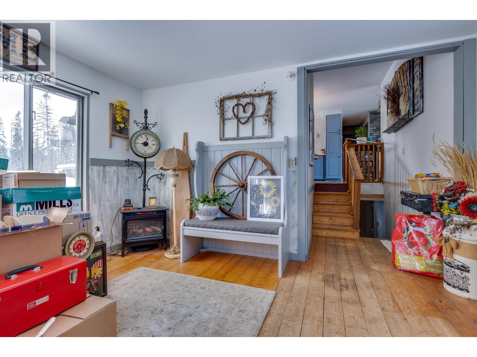 Living room of 17165 E PERRY ROAD · Prince George, BC