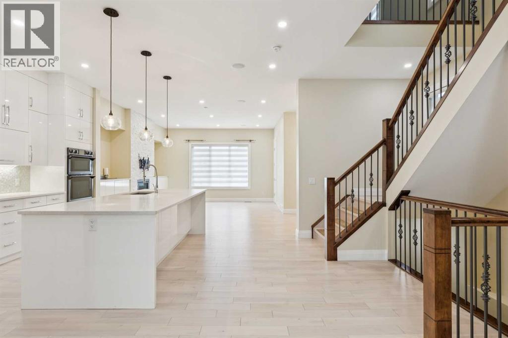 3036 28 Street SW - photo 3