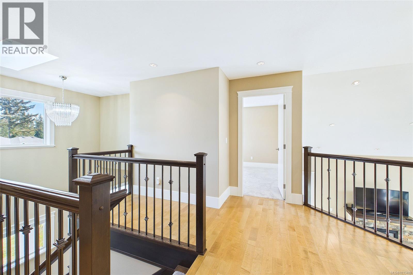 5751 Linyard Rd - 43