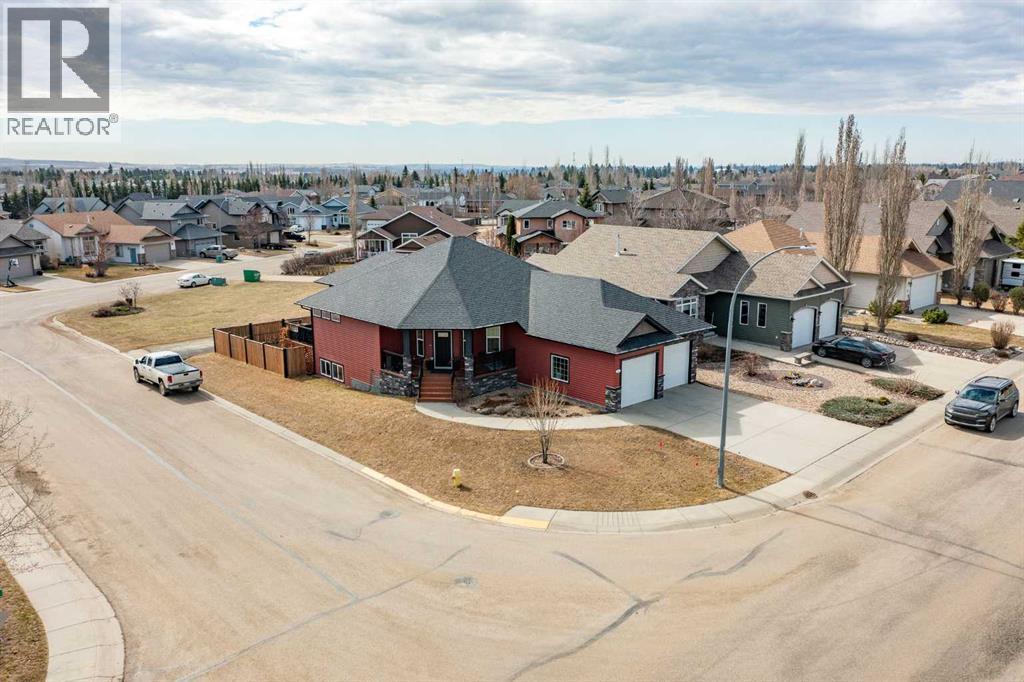 17 Ebony Street, Lacombe