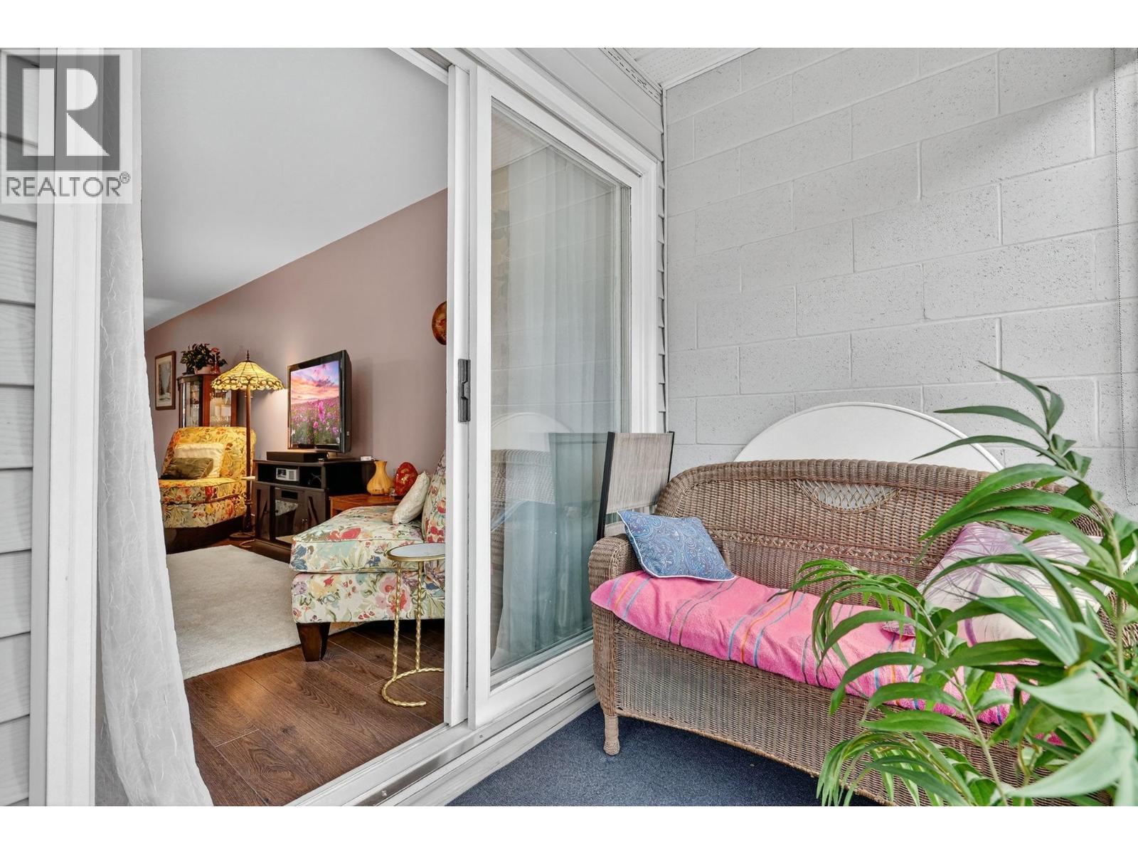 575 Sutherland Avenue Unit# 207, Kelowna