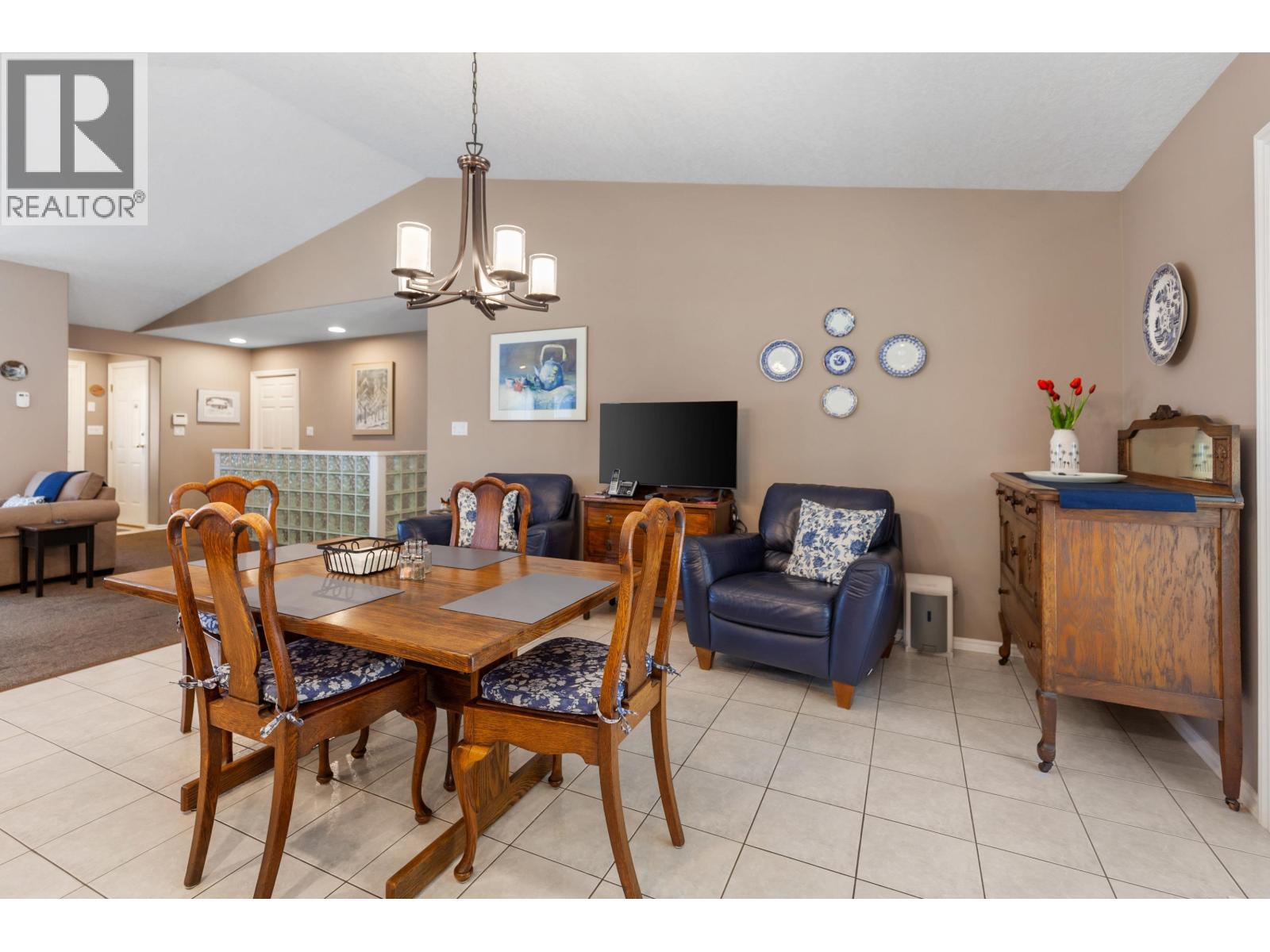 9288 SUMMERSET PLACE - 15