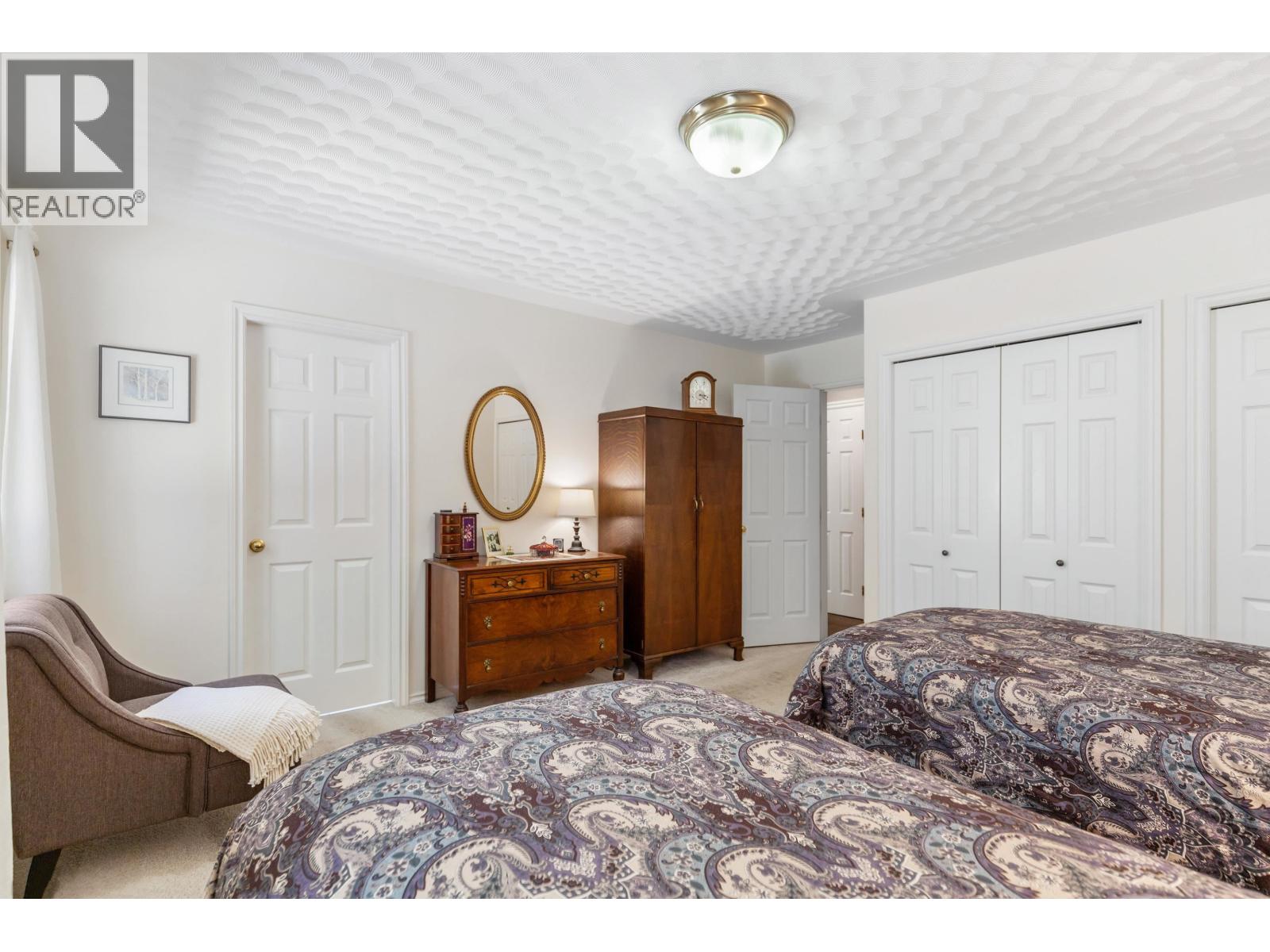 9288 SUMMERSET PLACE - 20