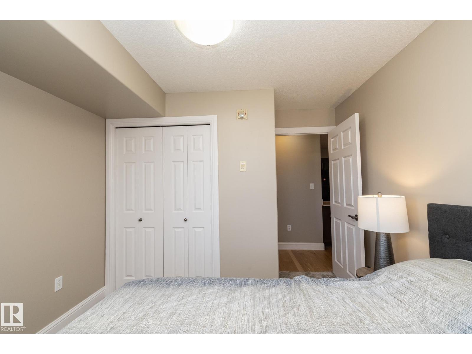 #209 13111 140 AV NW, Edmonton