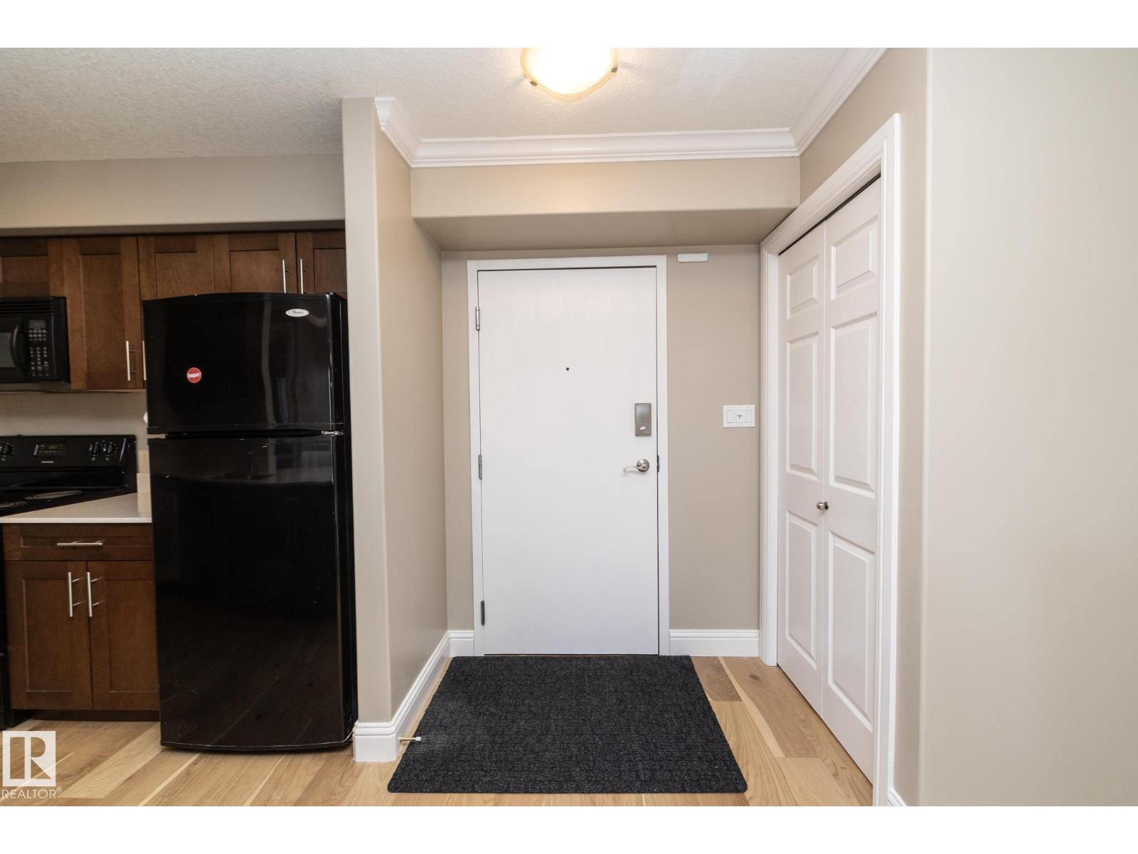 #209 13111 140 AV NW, Edmonton