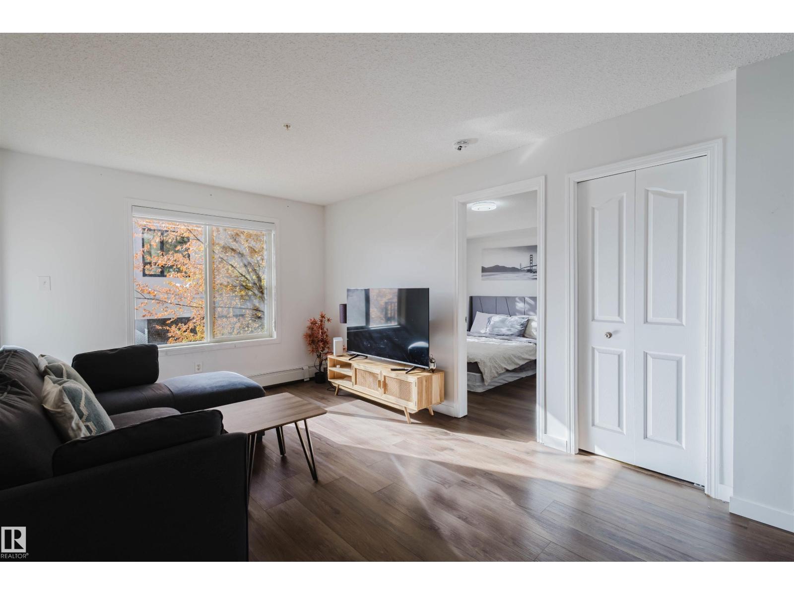 #209 11803 22 AV SW, Edmonton