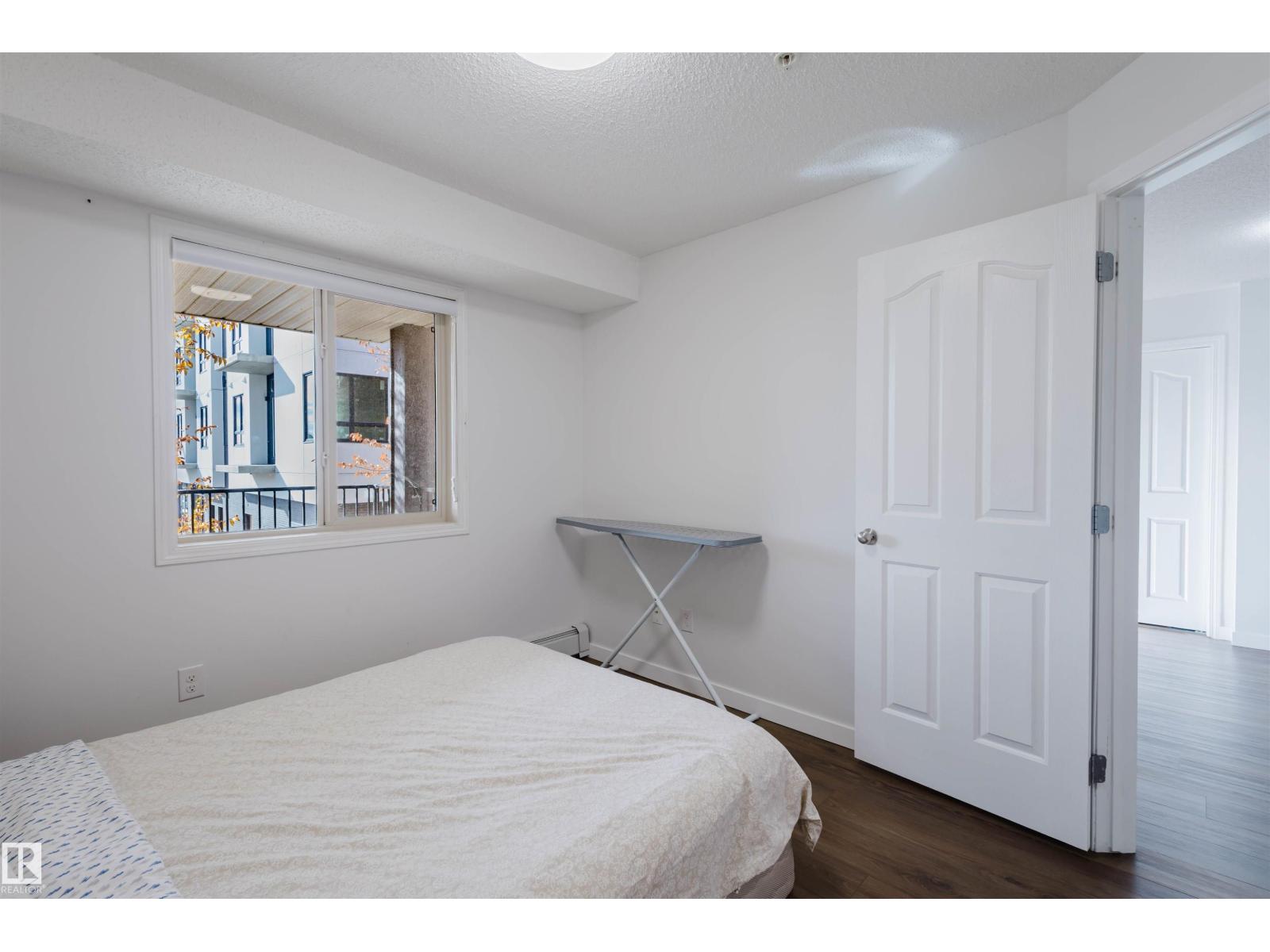 #209 11803 22 AV SW, Edmonton