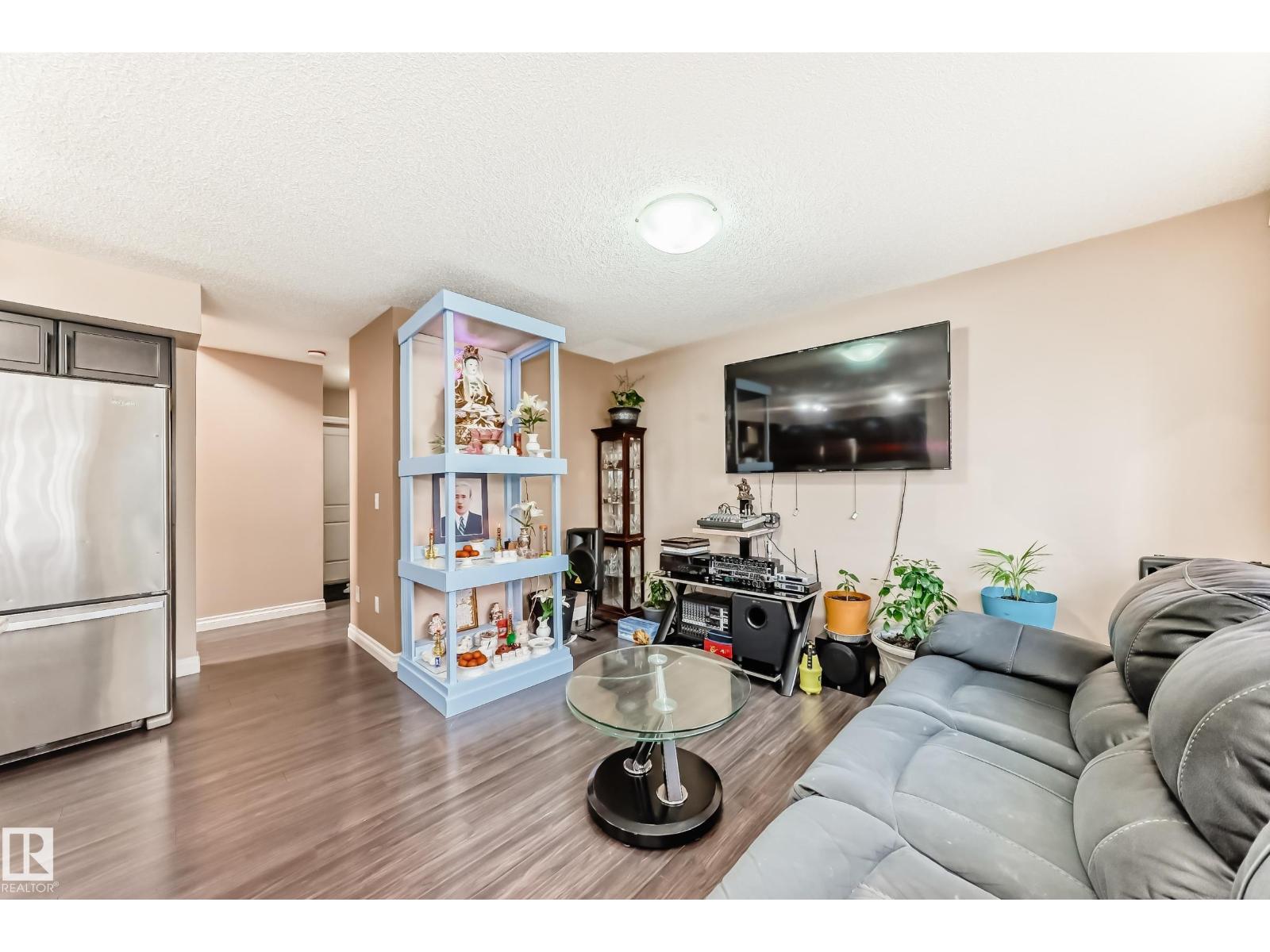 #23 445 Brintnell BV NW, Edmonton