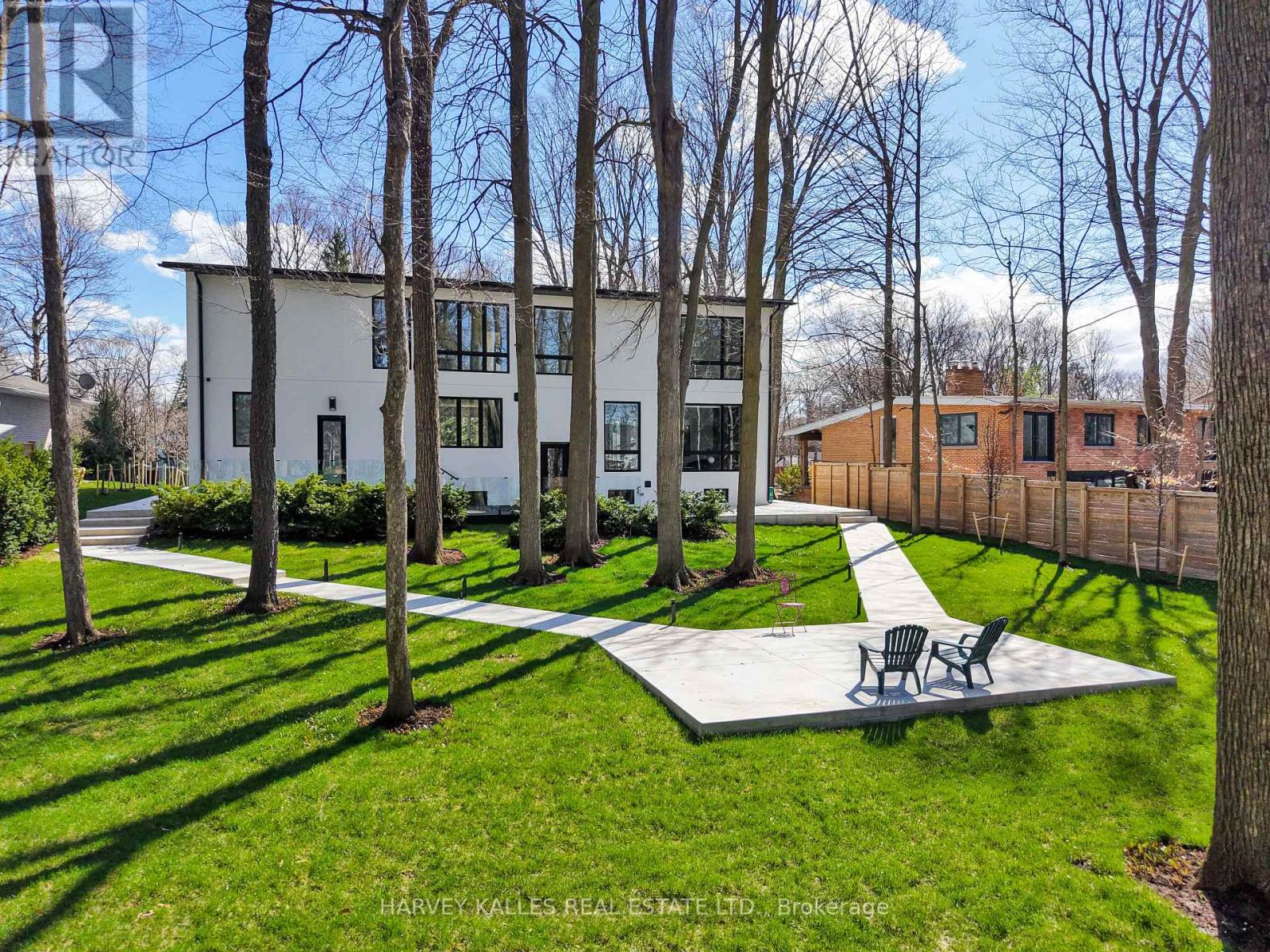 193 BEECHWOOD CRESCENT - 49