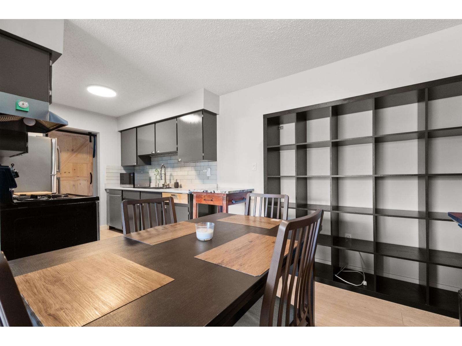 312 45598 MCINTOSH DRIVE, Chilliwack Proper South, Chilliwack