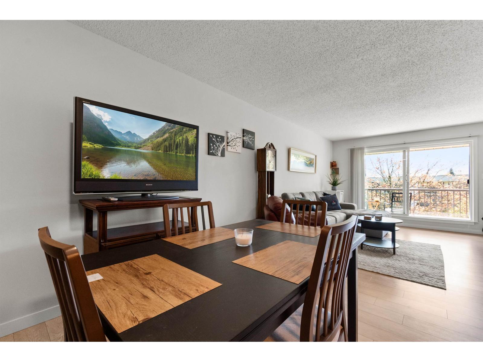 312 45598 MCINTOSH DRIVE, Chilliwack Proper South, Chilliwack