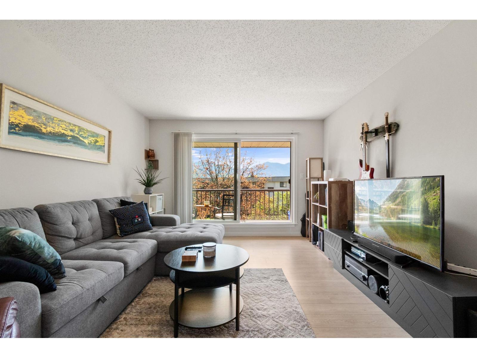 312 45598 MCINTOSH DRIVE, Chilliwack Proper South, Chilliwack