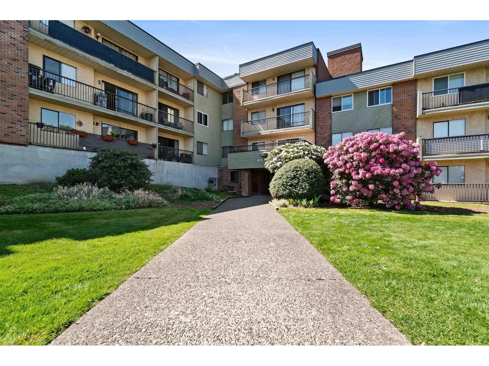 312 45598 MCINTOSH DRIVE, Chilliwack Proper South, Chilliwack
