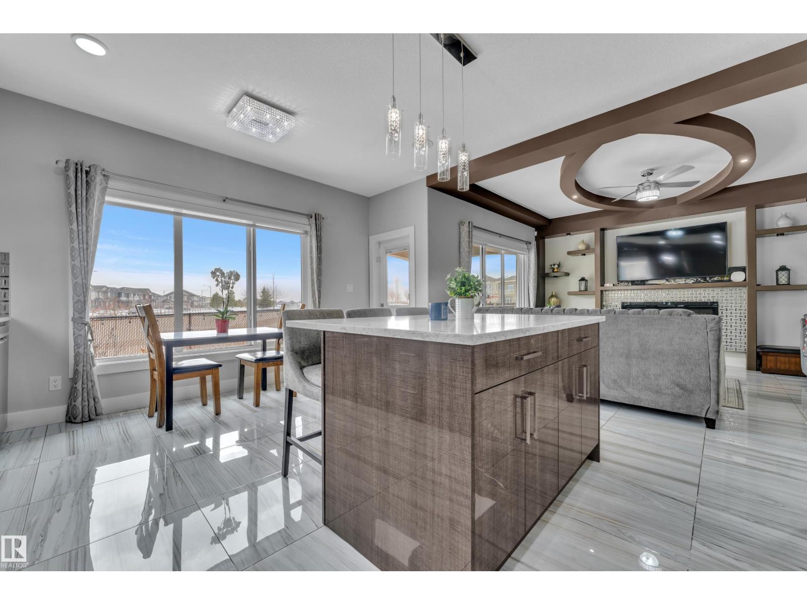 1404 25 ST NW, Edmonton