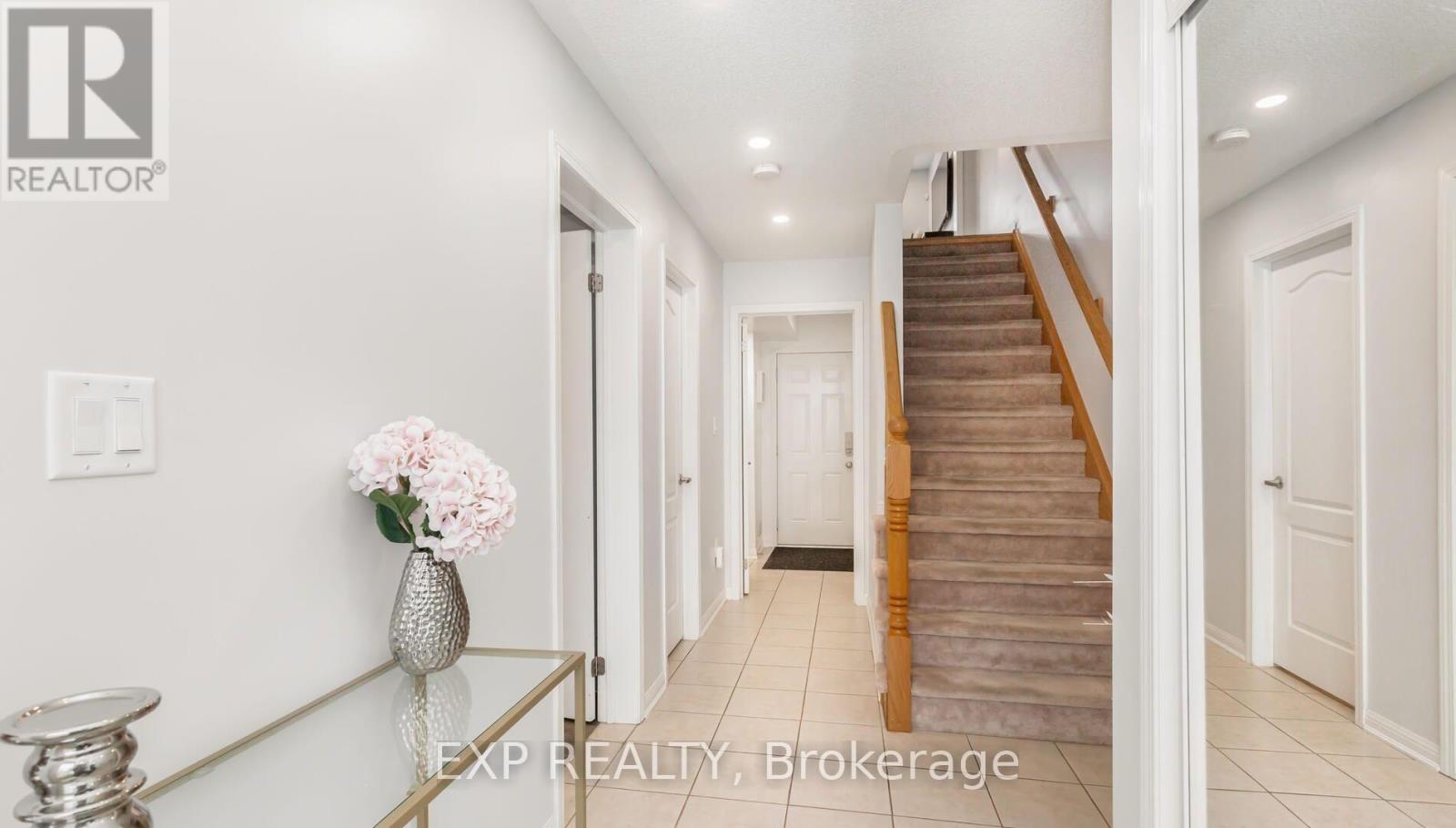 102 BLEASDALE AVENUE - 25