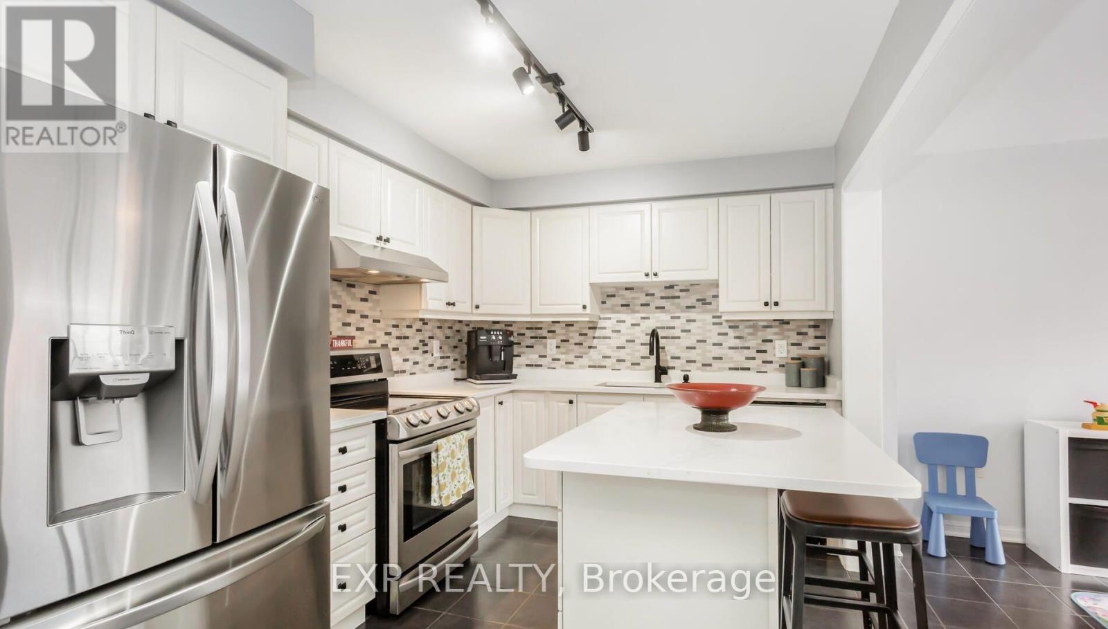 102 BLEASDALE AVENUE - 7