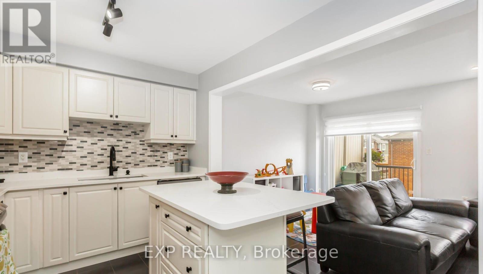 102 BLEASDALE AVENUE - 9