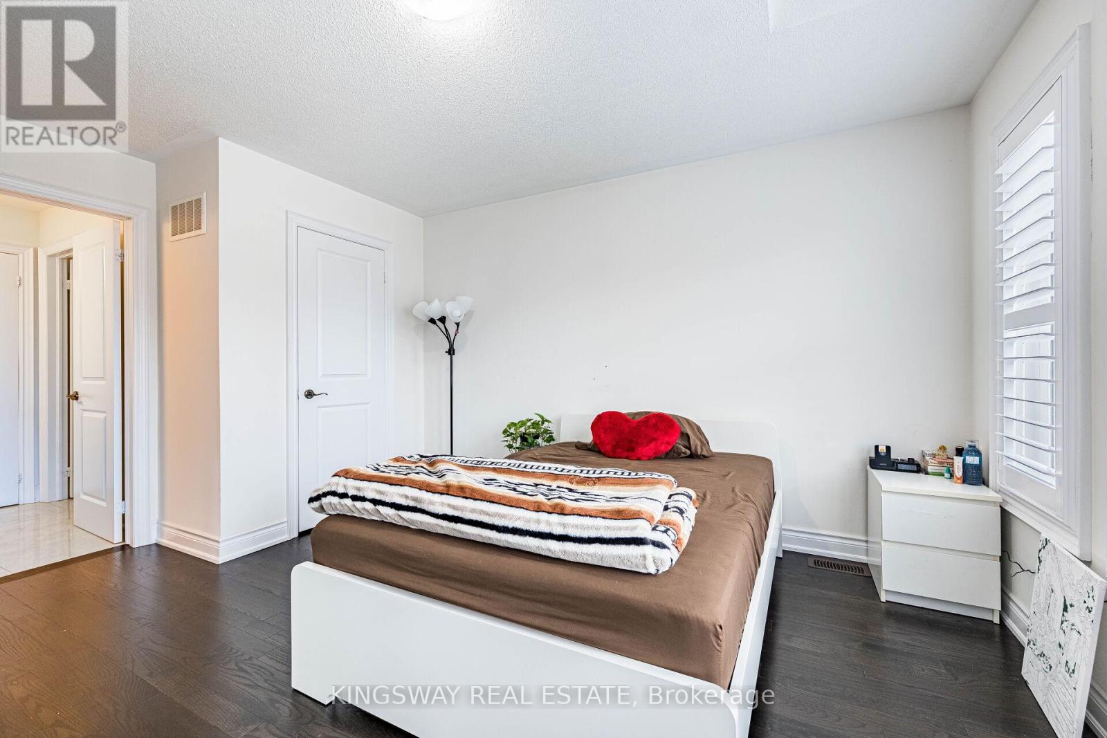 41 ARGELIA CRESCENT - 35