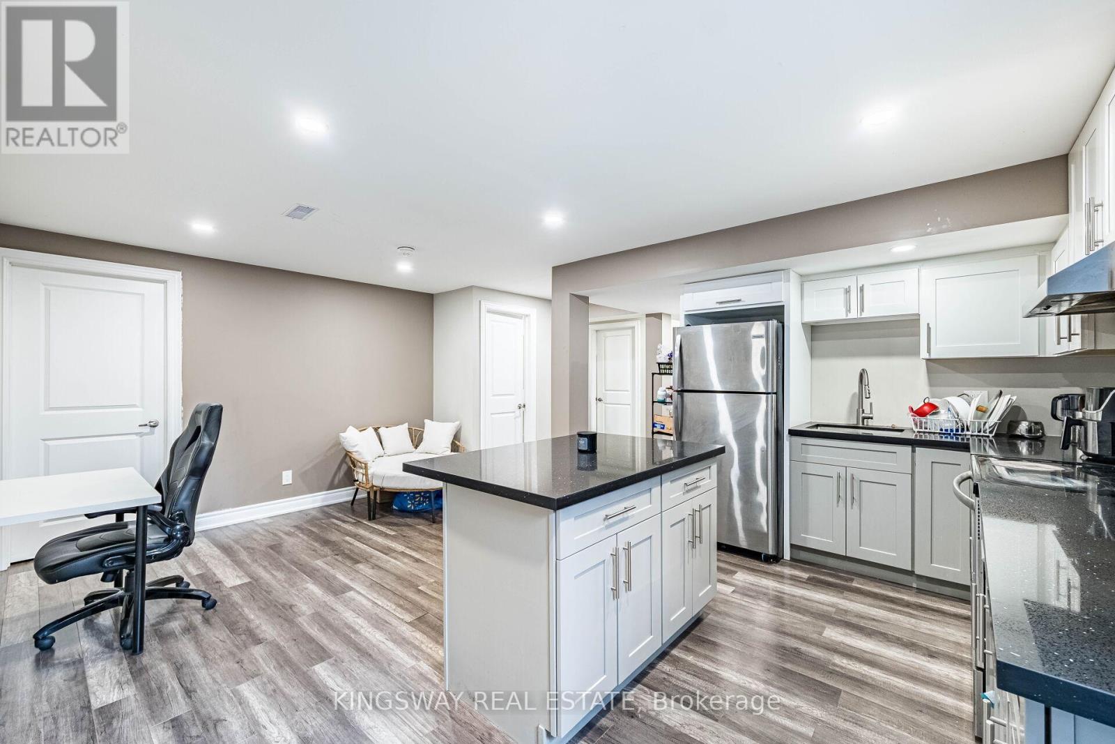 41 ARGELIA CRESCENT - 39