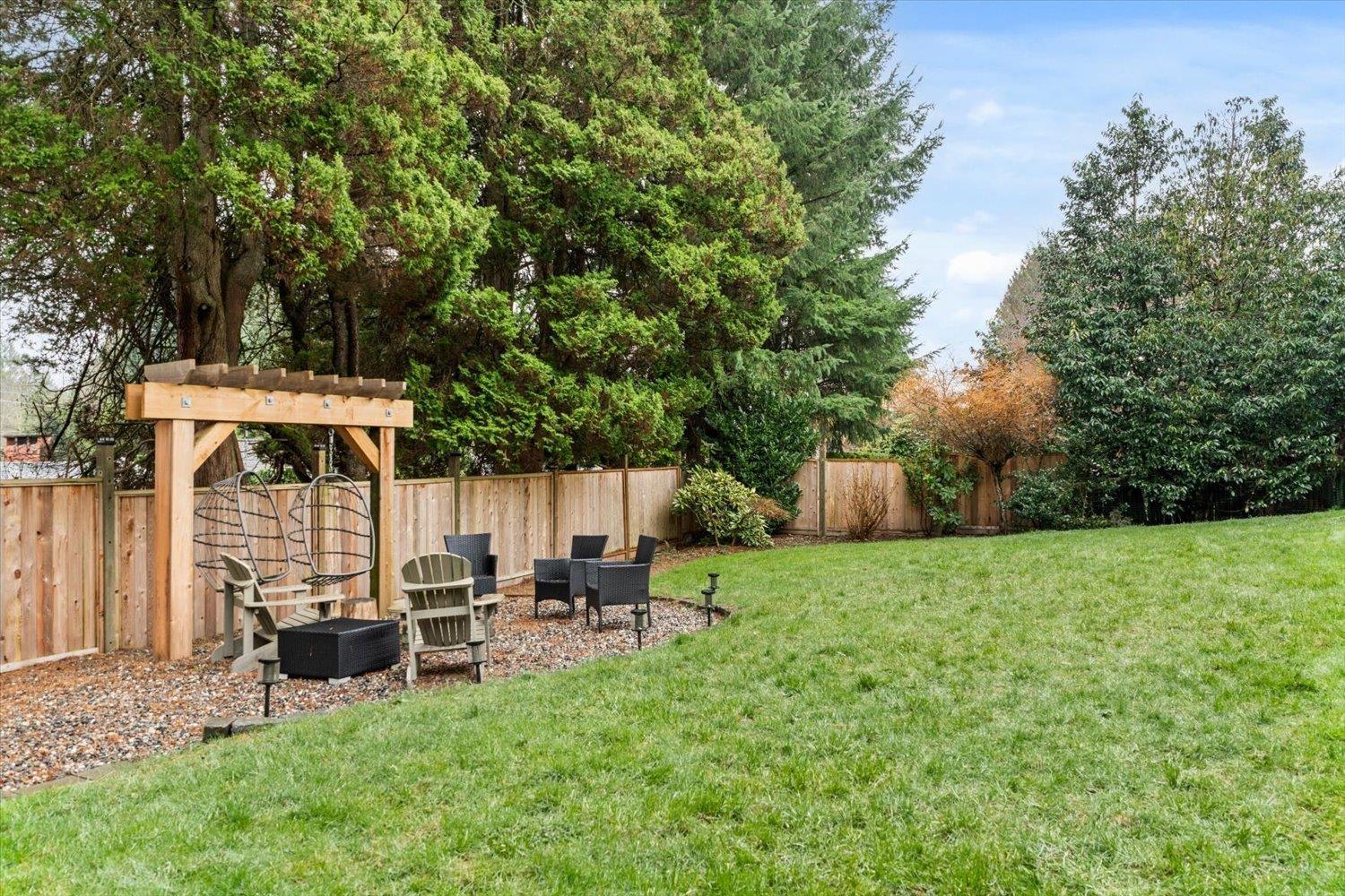 32562 FLEMING AVENUE — photo 36