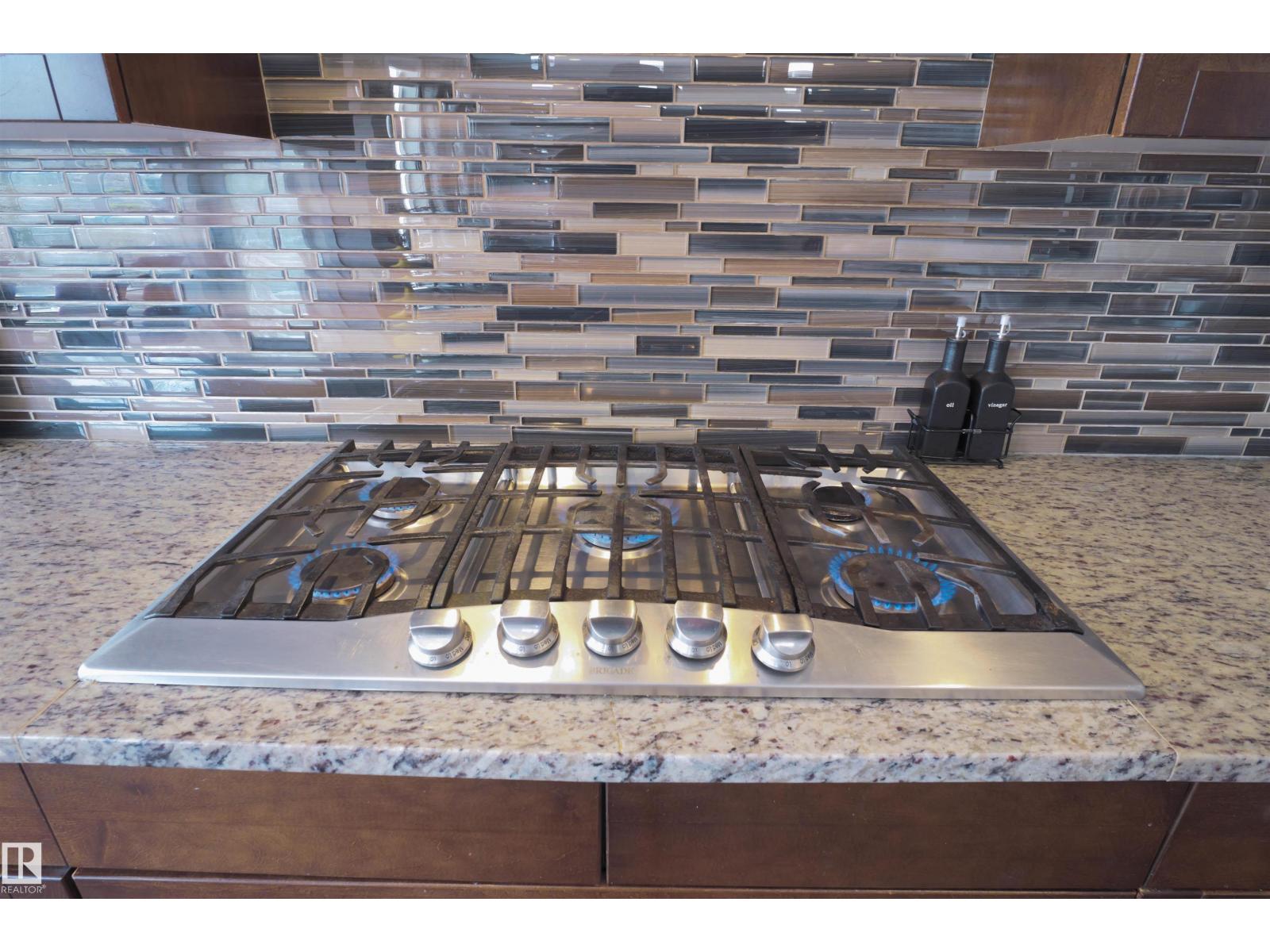 1728 53 ST SW, Edmonton