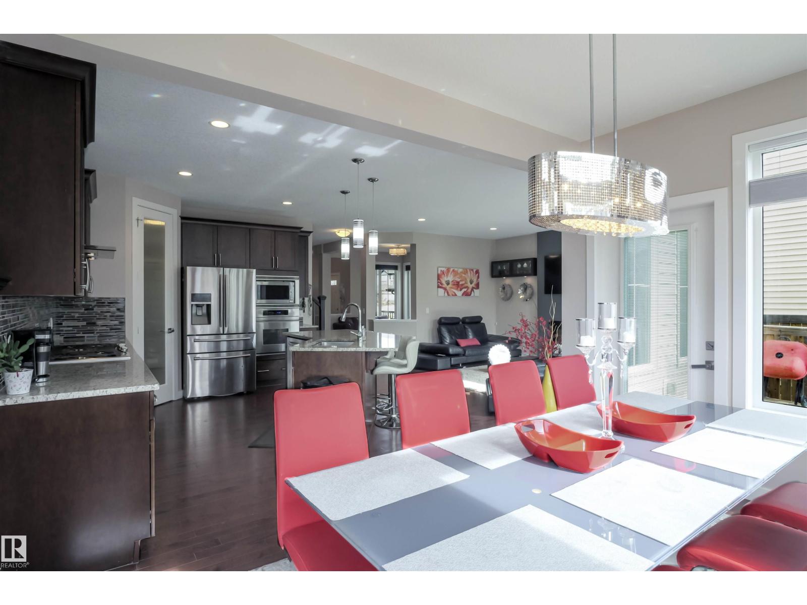 1728 53 ST SW, Edmonton