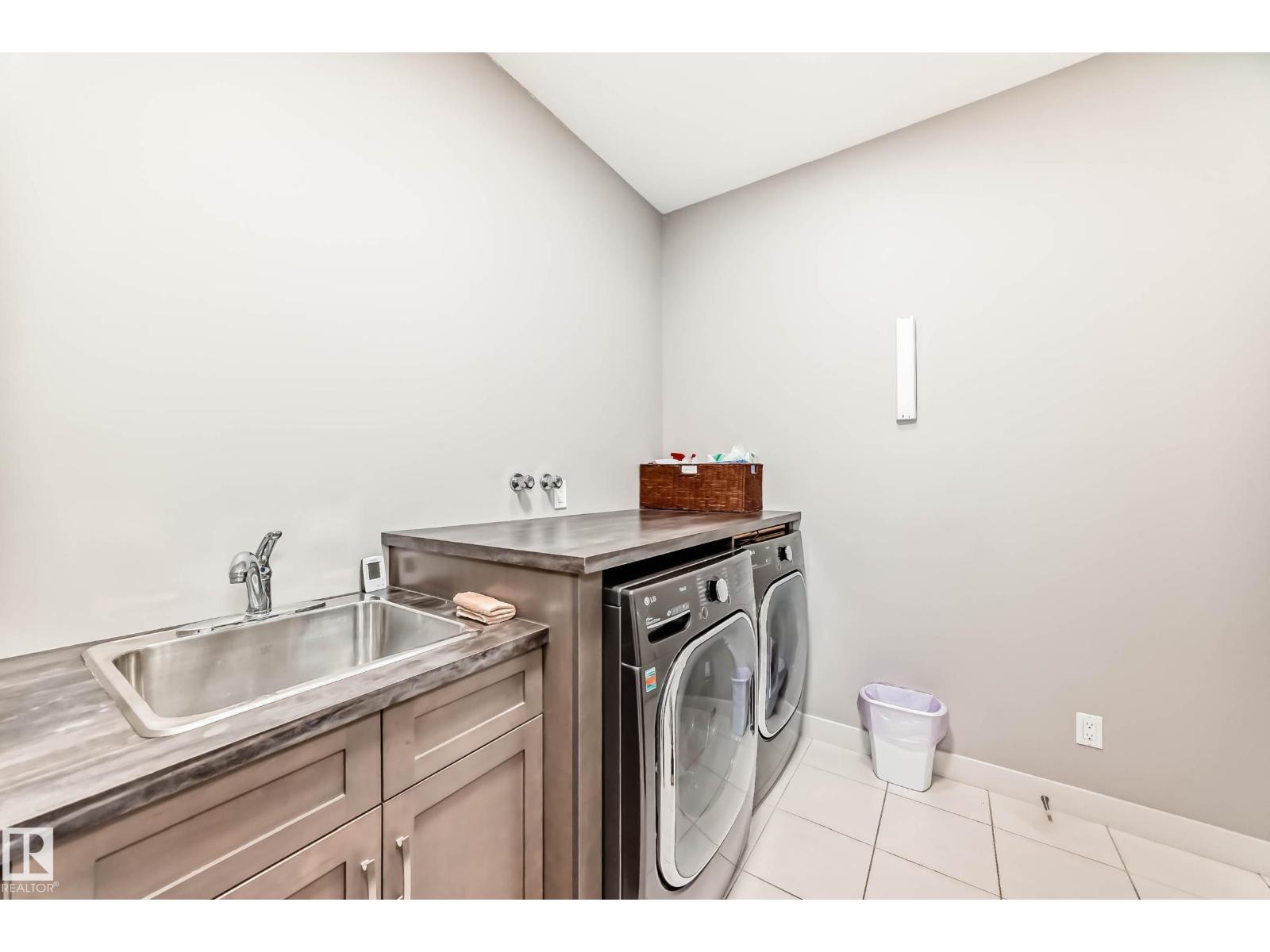 7719 Getty WD NW, Edmonton