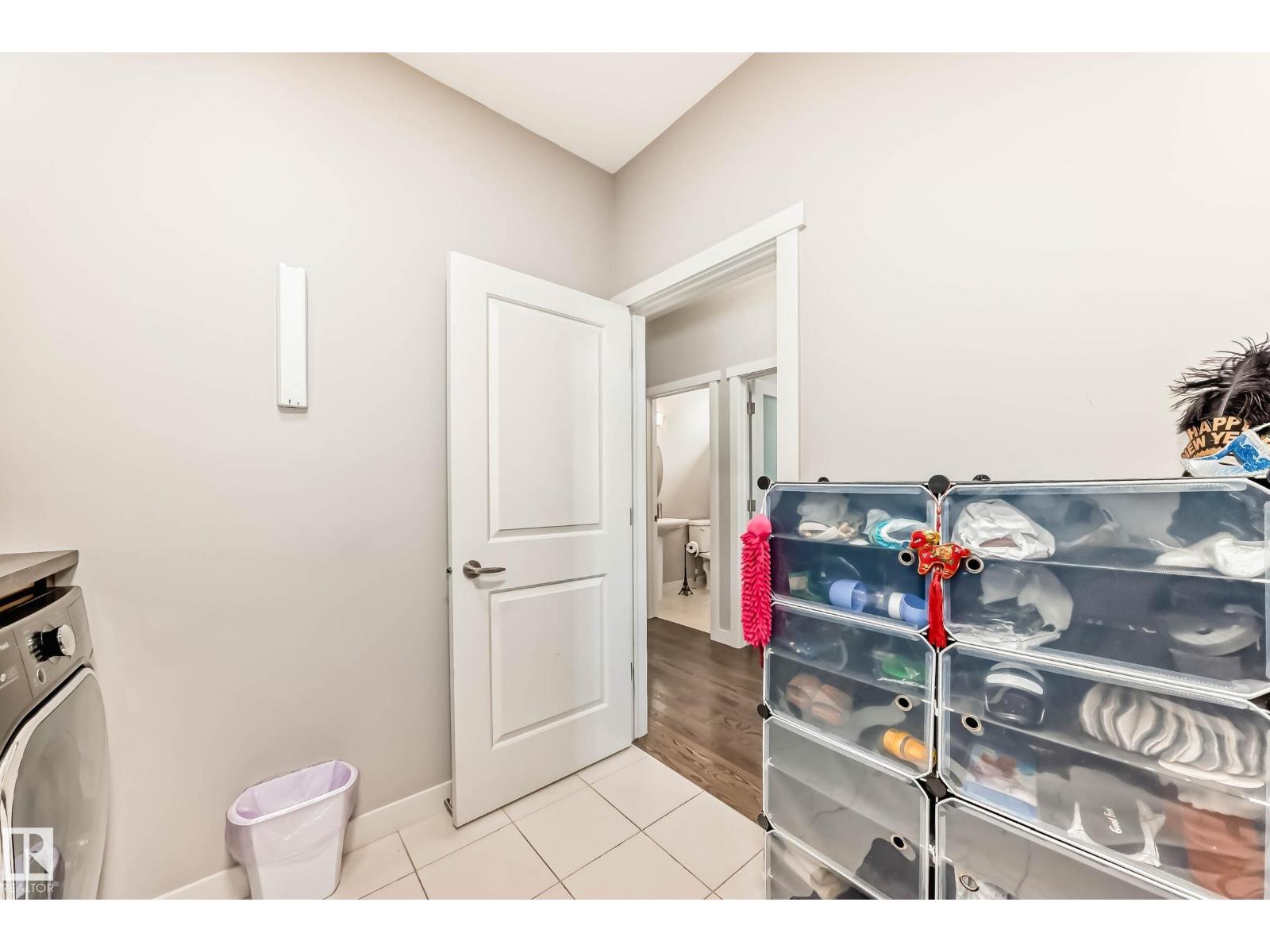 7719 Getty WD NW, Edmonton