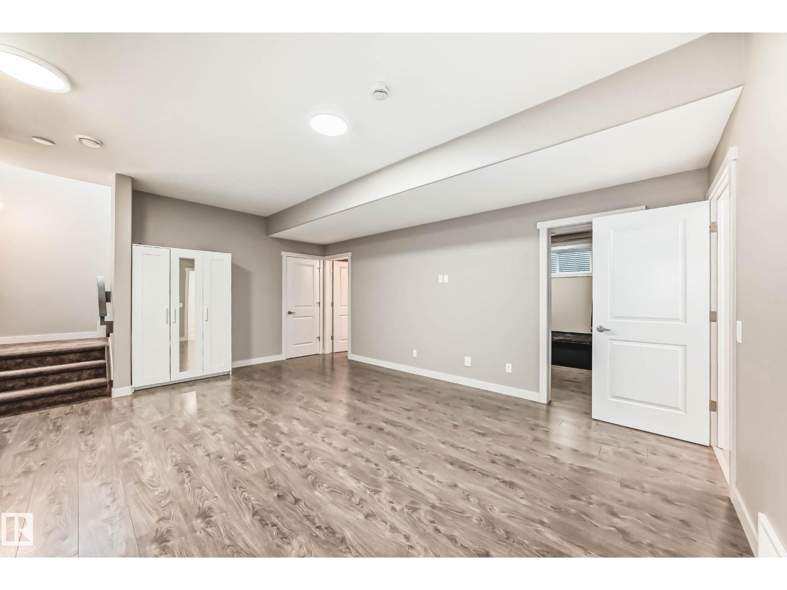 7719 Getty WD NW, Edmonton