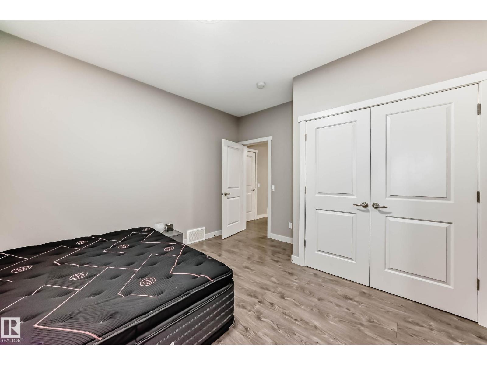 7719 Getty WD NW, Edmonton