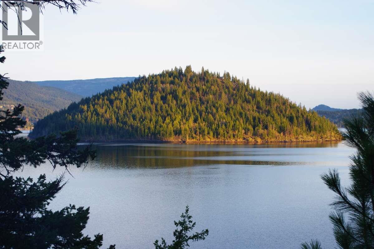  4370 Copper Cove Road, Scotch Creek