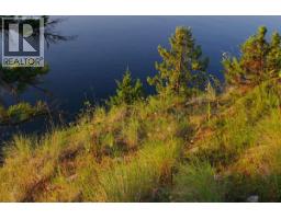 4370 Copper Cove Road, Scotch Creek, BC V0E1M5 Photo 13