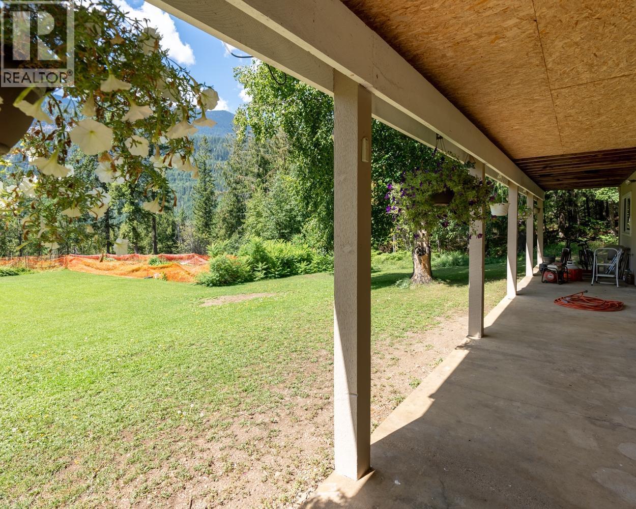 467 MEADOW CREEK Road - 20