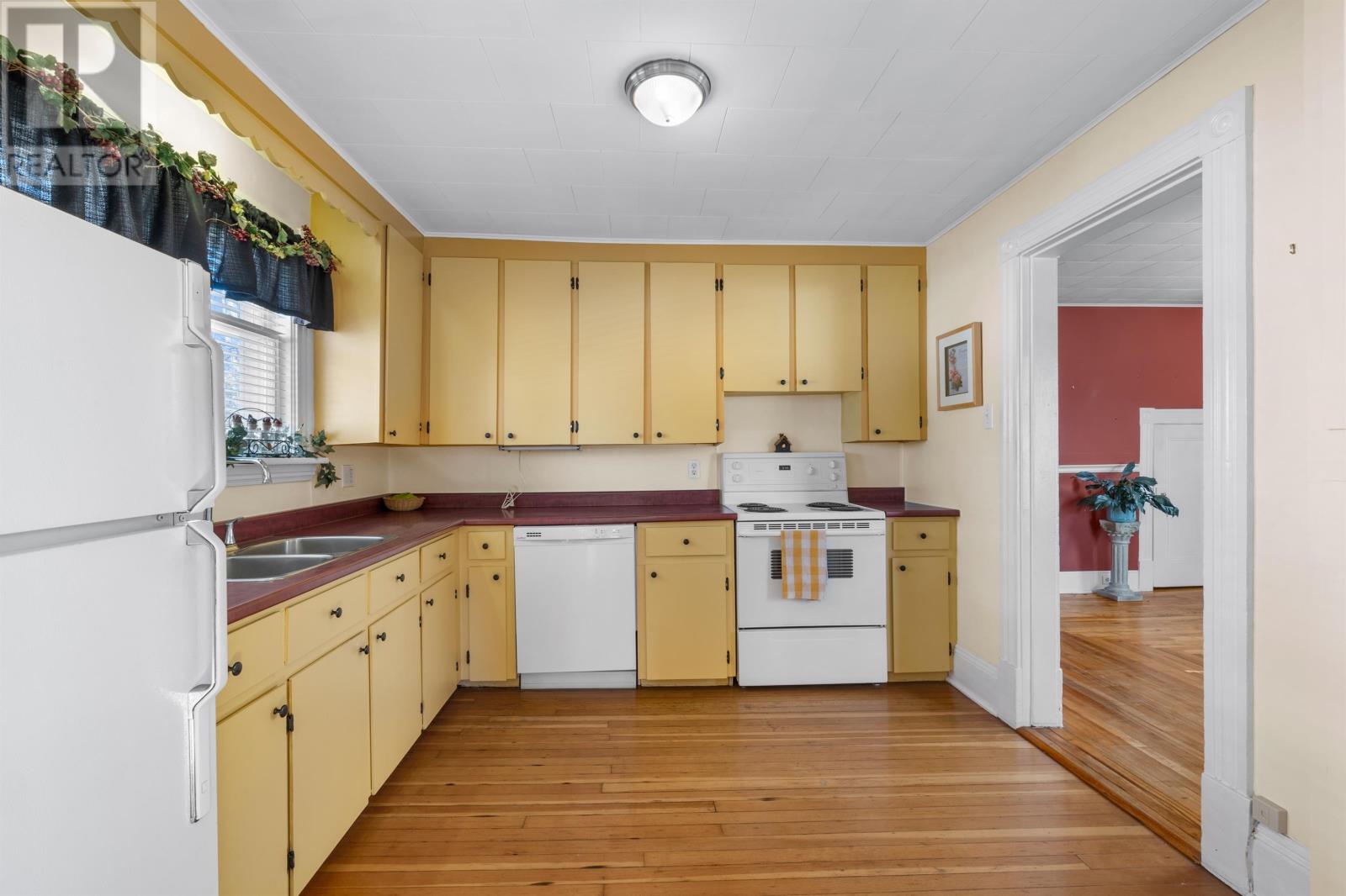 182 Hanover Street - 17