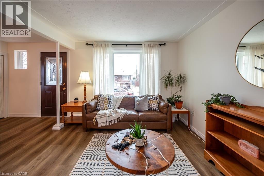 62 CROSTHWAITE Avenue S, Hamilton, Ontario, L8K2V1 — Photo 9