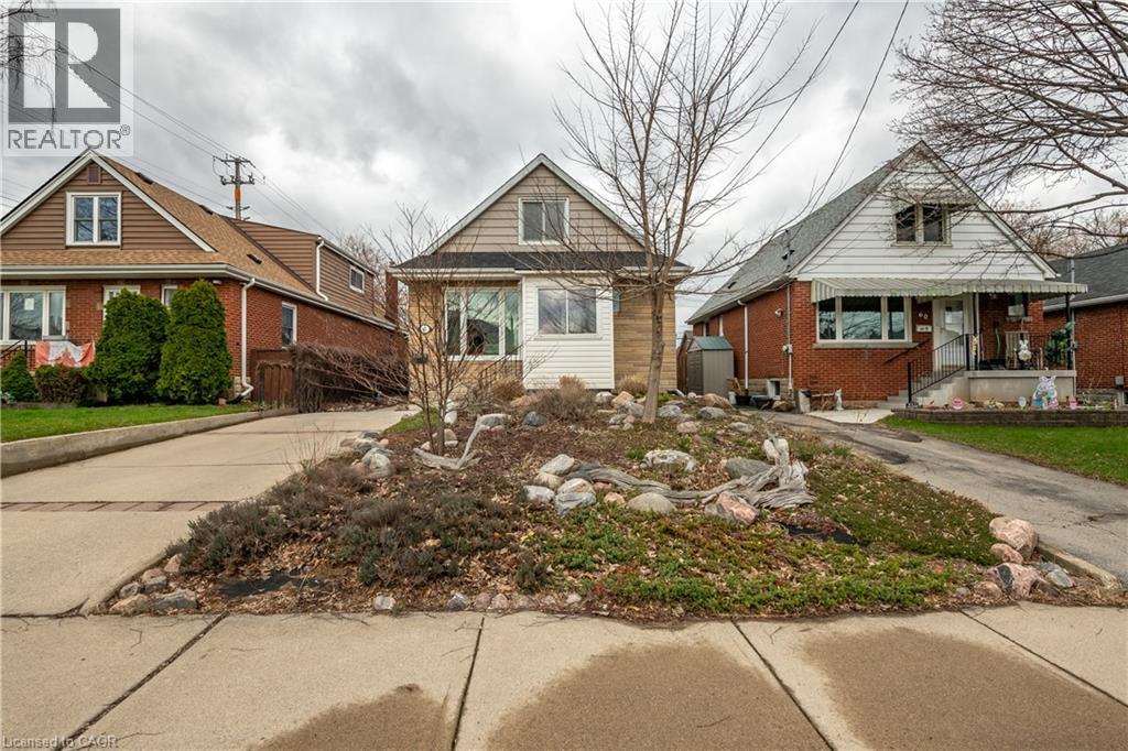 62 CROSTHWAITE Avenue S, Hamilton, Ontario, L8K2V1 — Photo 2