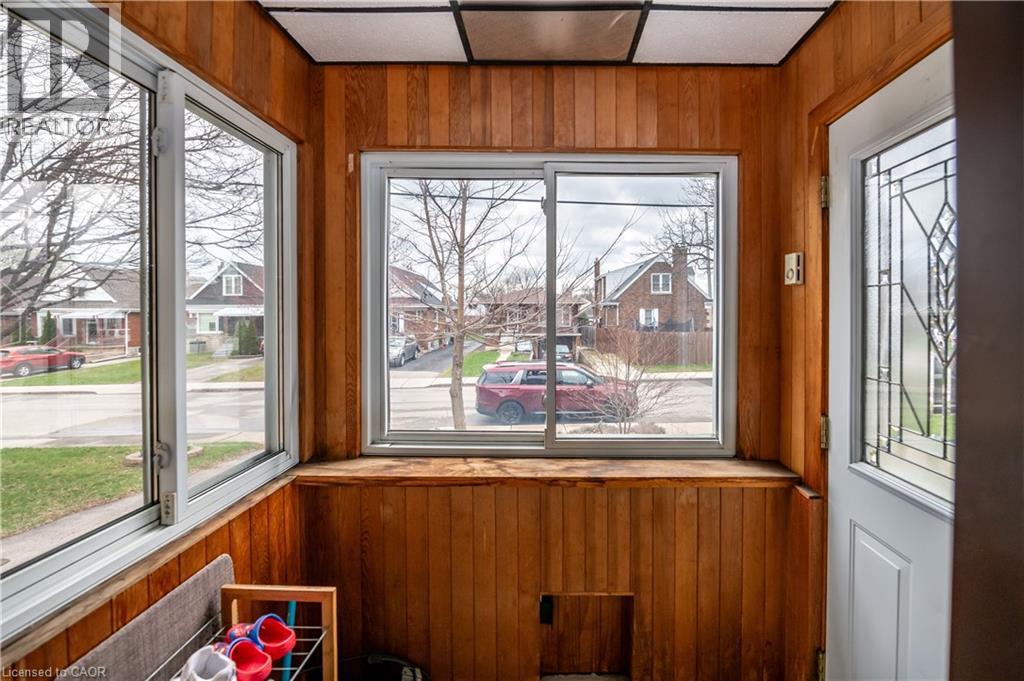 62 CROSTHWAITE Avenue S, Hamilton, Ontario, L8K2V1 — Photo 5