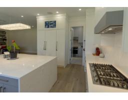 937 160b Street, Surrey, BC V4A9A7 Photo 13
