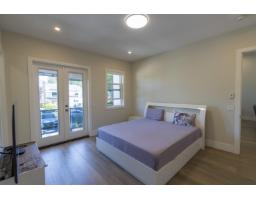 937 160b Street, Surrey, BC V4A9A7 Photo 20