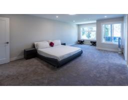 937 160b Street, Surrey, BC V4A9A7 Photo 24