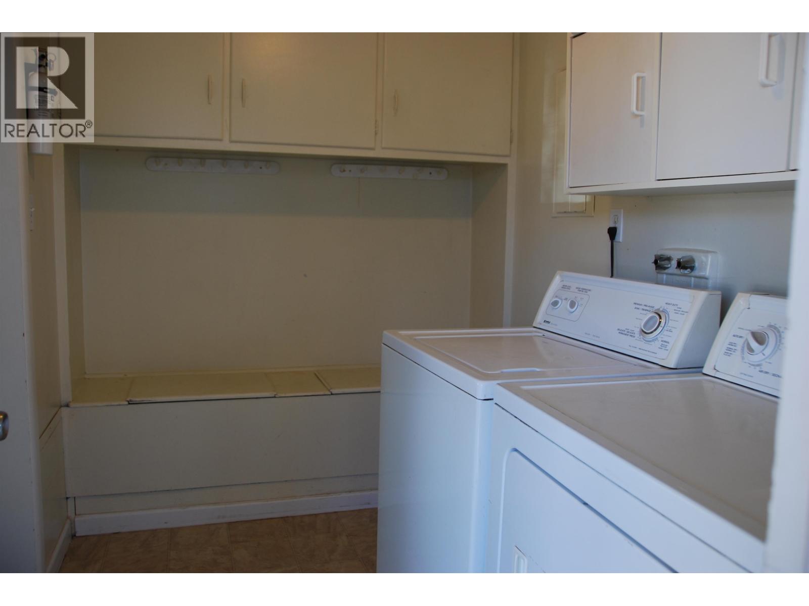 4145 ALFRED Avenue, Smithers