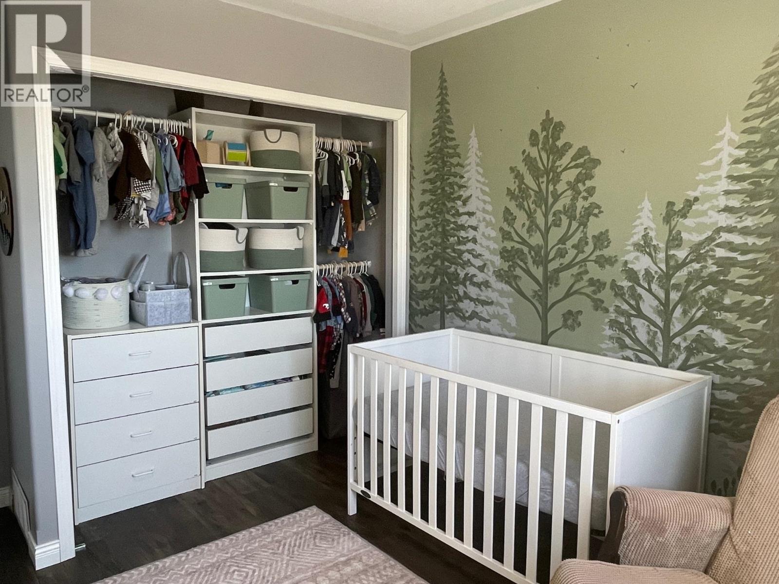 5212 HALLMARK CRESCENT - 19