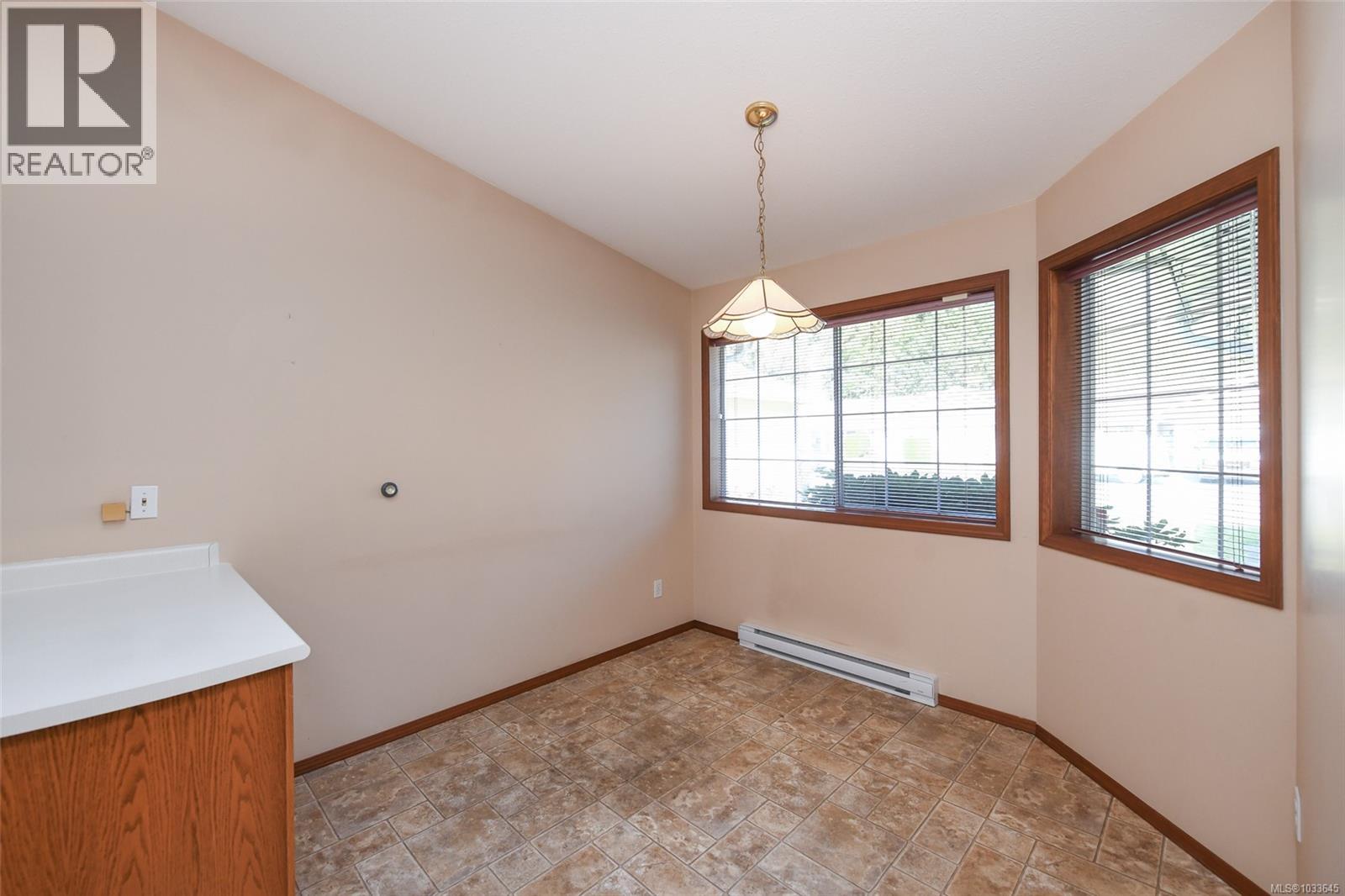 #29 20 Anderton Ave - 11